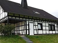 Außenfassade von Fachwerkhäusern streichen im Westerwald